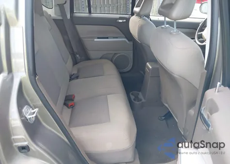 2008 Jeep Compass Sport from USA, damaged, VIN 1J8FF47W98D700557